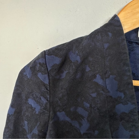 Aritzia BABATON Macauley 3/4 Rolled Sleeve Jacquard Print Blazer - Picture 3 of 8